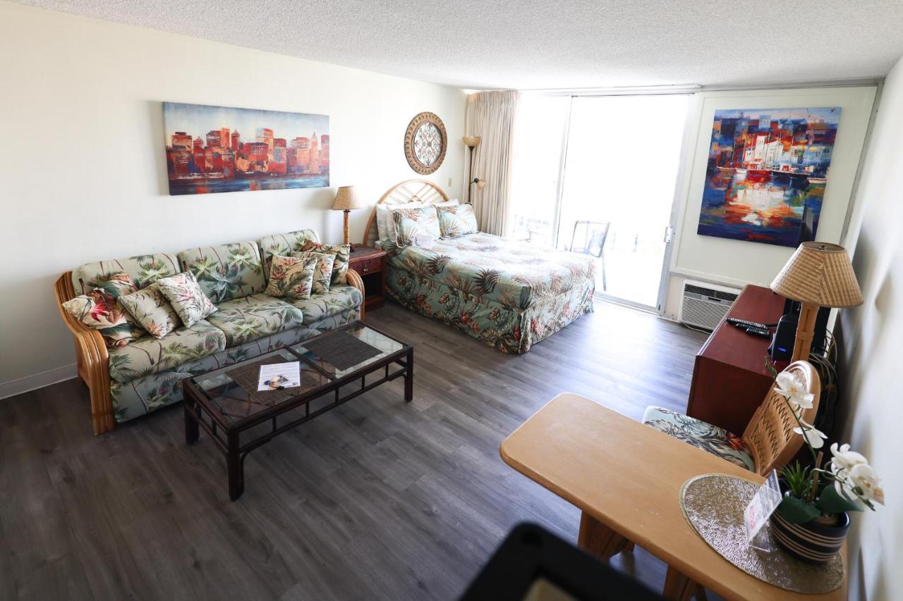 Tropical Studios At Marine Surf Waikiki - Free Parking - Best Location - Full Kitchen - Swimming Pool Гонолулу Екстер'єр фото