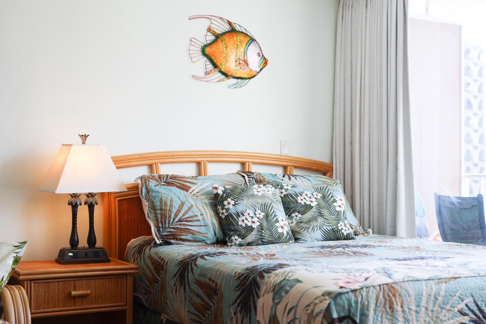 Tropical Studios At Marine Surf Waikiki - Free Parking - Best Location - Full Kitchen - Swimming Pool Гонолулу Екстер'єр фото